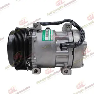 Compressor 7H15 SANDEN Original 8044/ 8242/ 8112/ 6028/ 8176 Caminhão NH 1999 Até 2006/ FH/ FM 1998 ATé 2007 Caminhão VM Todos / Máquina Volvo - 24 Volts Polia 8pk 132mm OEM: 11412631